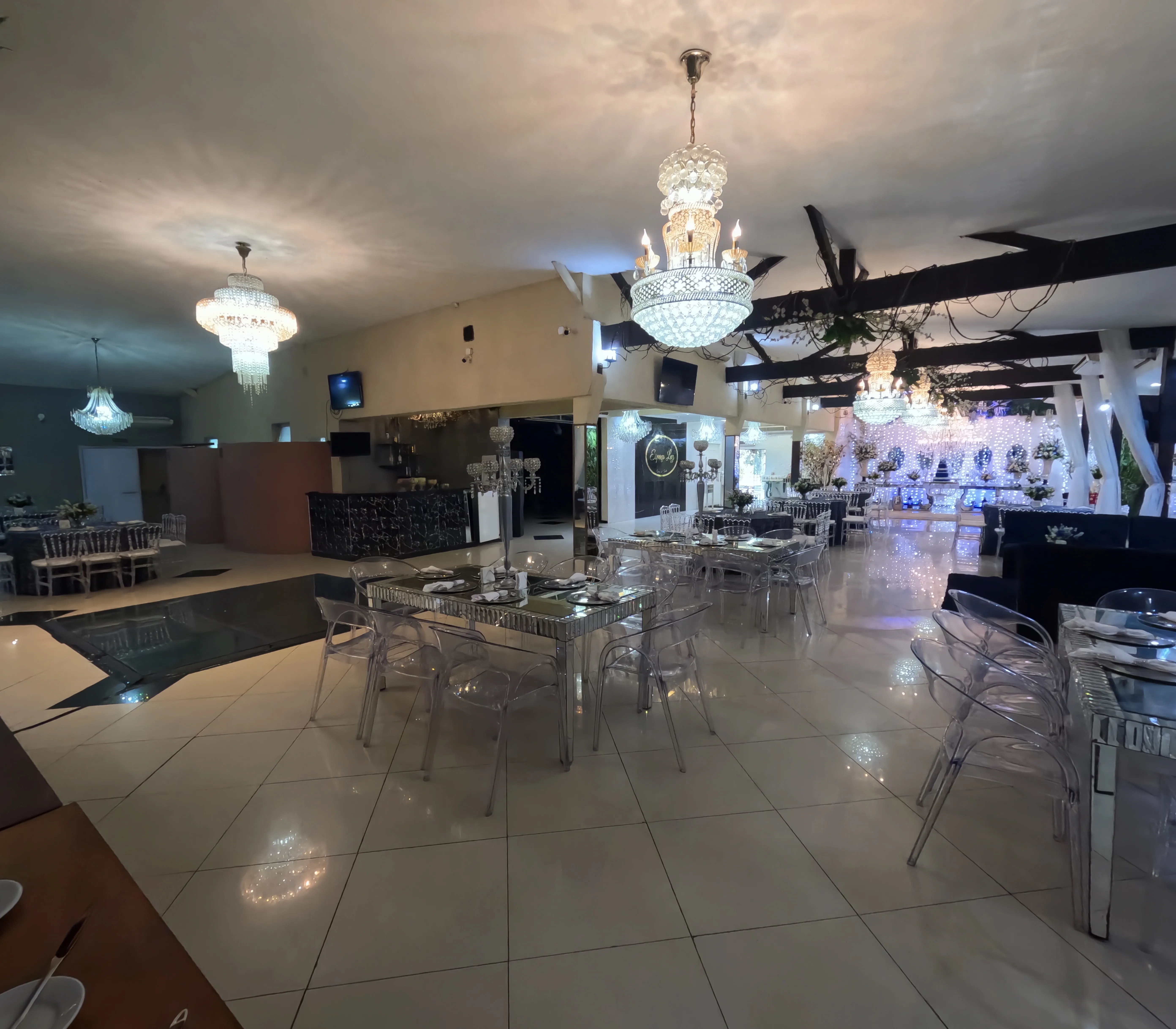 Festa ininterrupta com o Gerador Próprio Dedicado do Espaço Luz